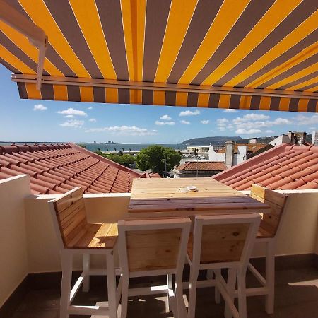 Ferienwohnung Tree House Setúbal Exterior foto